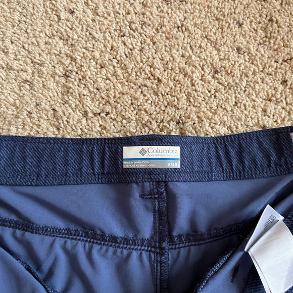 Columbia Women's Blue Peak to Point Shorts size 8 EUC - Picture 6 of 10